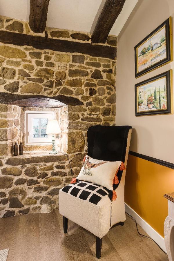 Posada Casa Guadamillas Bustancilles エクステリア 写真