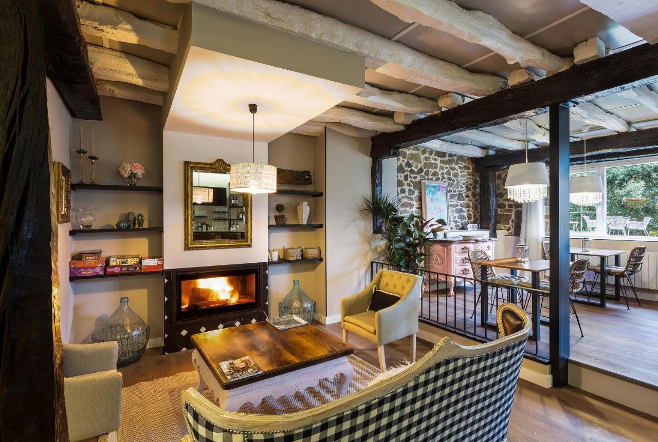 Posada Casa Guadamillas Bustancilles エクステリア 写真